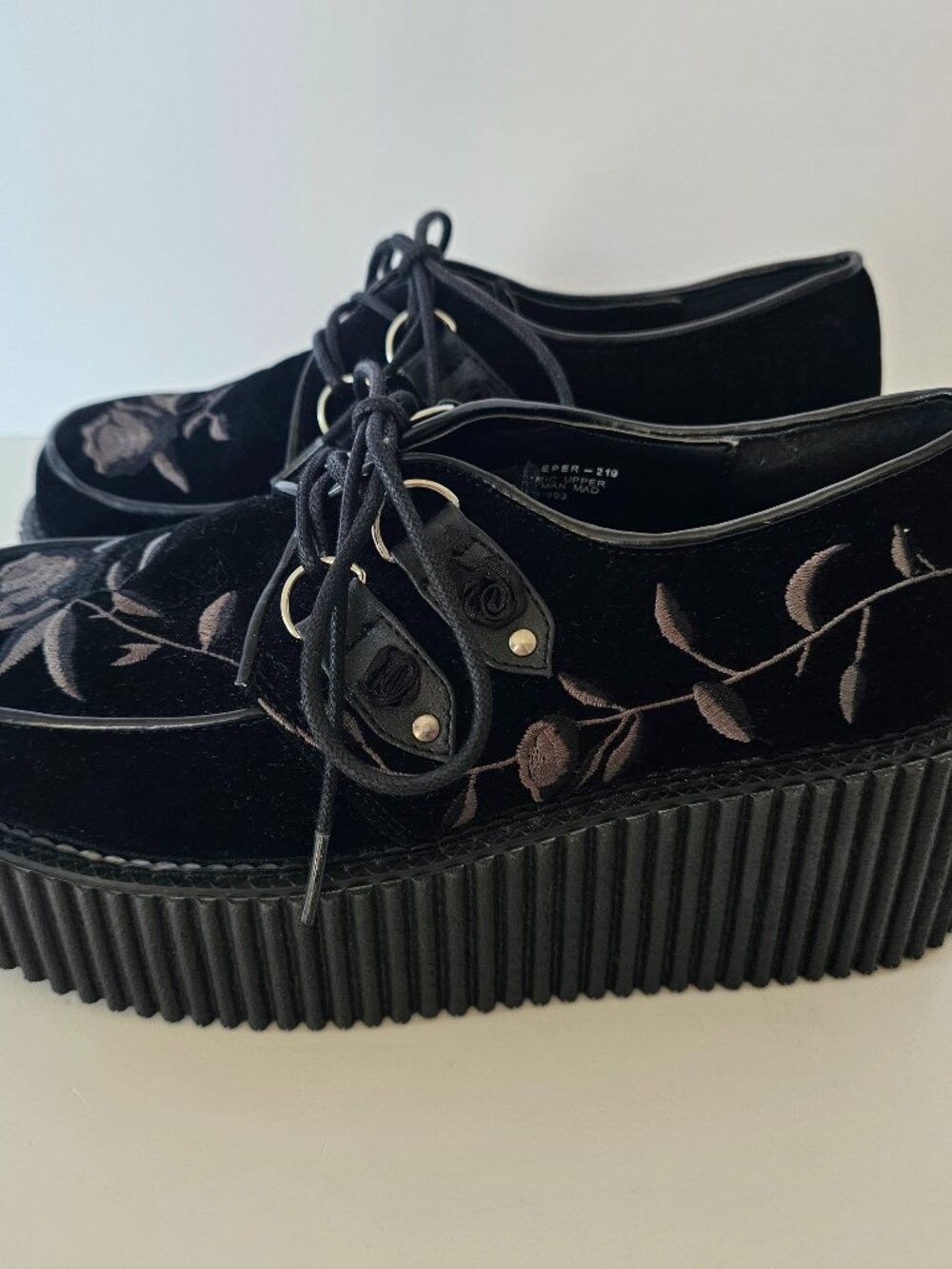 Demonia Creepers Platform Shoes 10 Black Velvet Embroidered Floral Goth Grunge